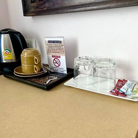 New Siam III Guest House Бангкок Экстерьер фото