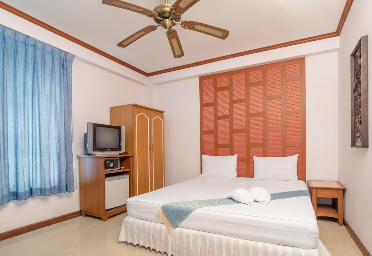New Siam III Guest House Бангкок Экстерьер фото