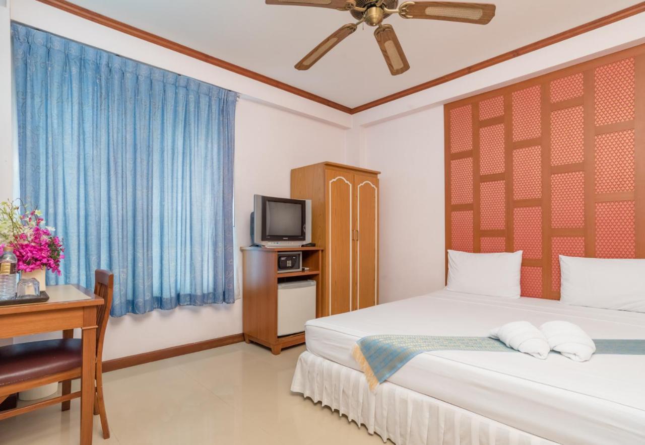 New Siam III Guest House Бангкок Экстерьер фото