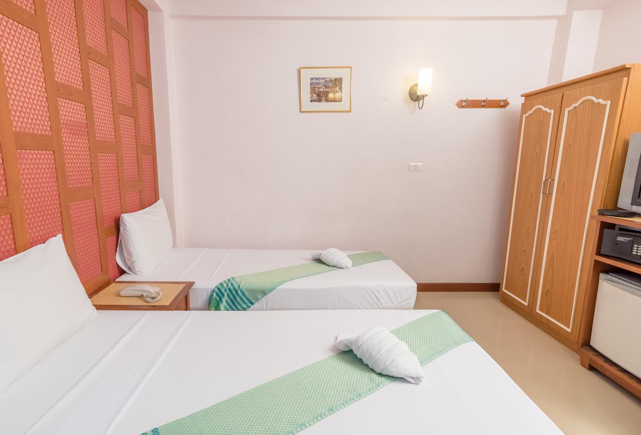 New Siam III Guest House Бангкок Экстерьер фото
