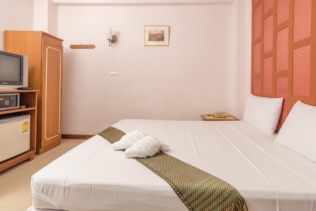 New Siam III Guest House Бангкок Экстерьер фото